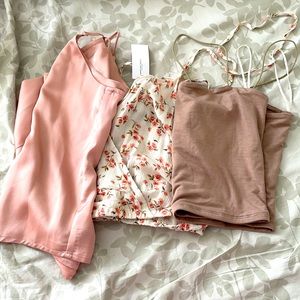 🌺3 Bundle of crop tank tops🌺